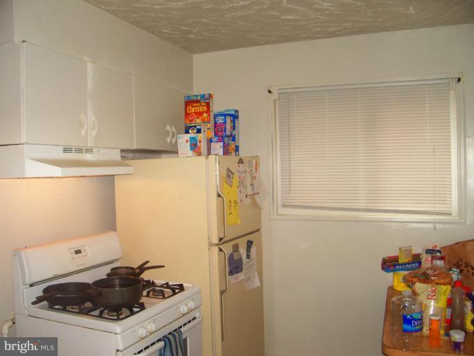 4937 Sargent Road Northeast Washington, DC 20017 - Photo 11 of 13 Kitchen