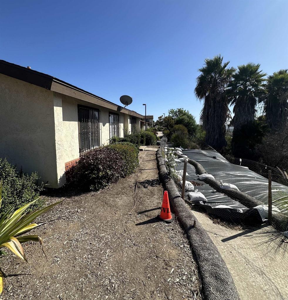 462 Bluffview Road Spring Valley, CA 91977 - Photo 14 of 15