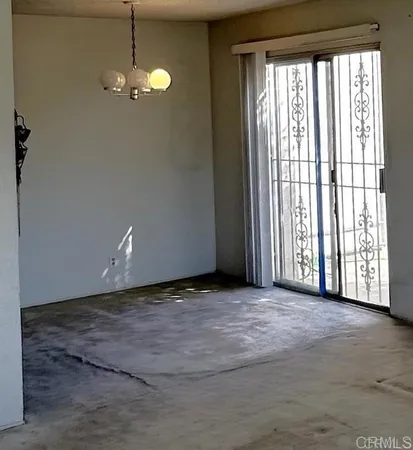 $480,000 | 462 Bluffview Road, Spring Valley, CA 91977