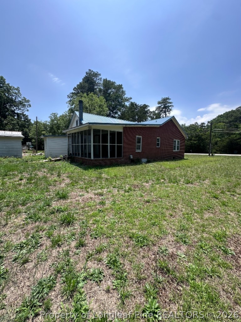916 Aberdeen Road Laurinburg, NC 28352 - Photo 3 of 37