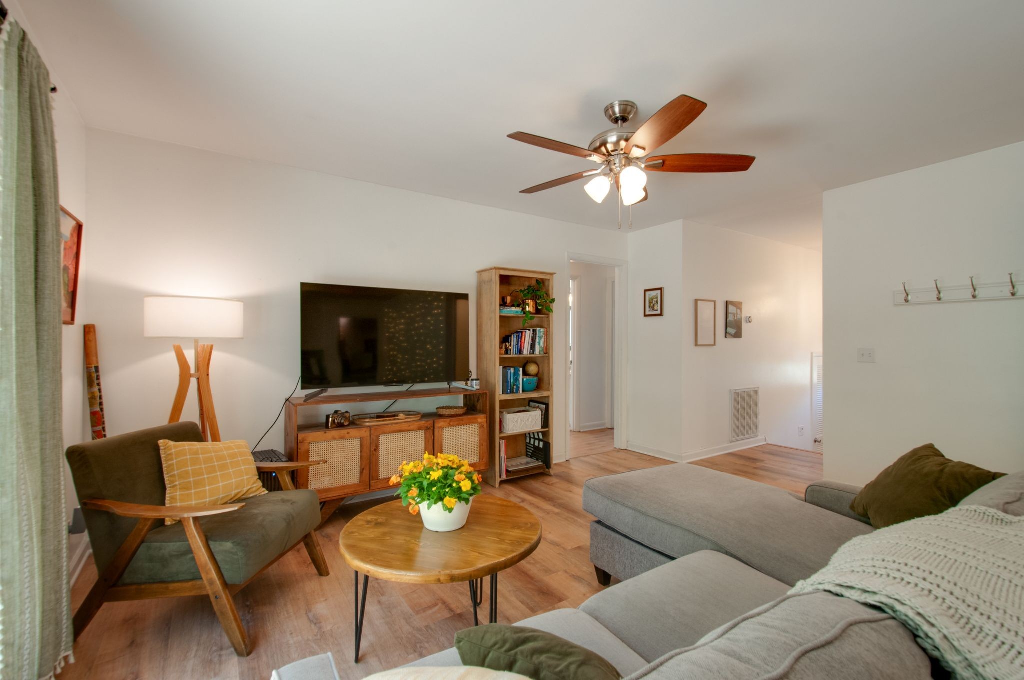 561 Holt Valley Road Nashville, TN 37209 - Photo 10 of 31 Gallery Image 10