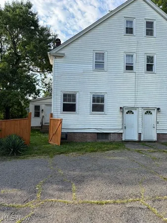 $1,395 | 72 Harriman Avenue, Bedford, OH 44146