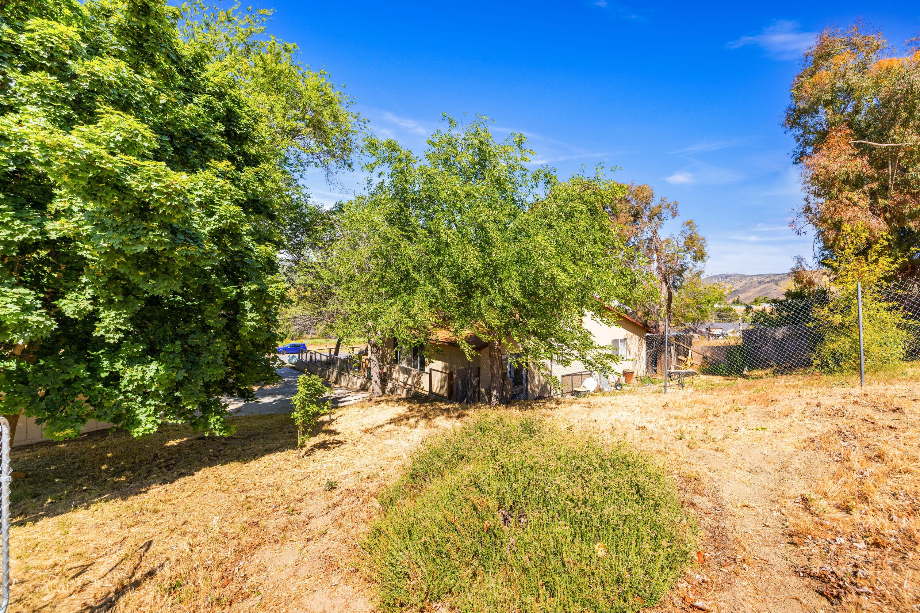 42628 Ranch Club Road Lake Hughes, CA 93532 - Photo 22 of 26 42638 Ranch Club Rd-24
