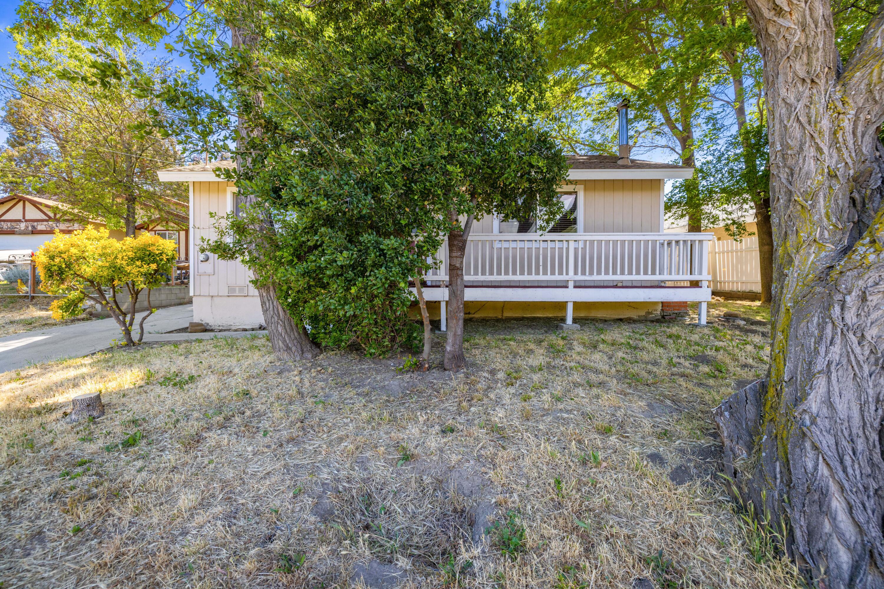 42628 Ranch Club Road Lake Hughes, CA 93532 - Photo 3 of 26 42638 Ranch Club Rd-3