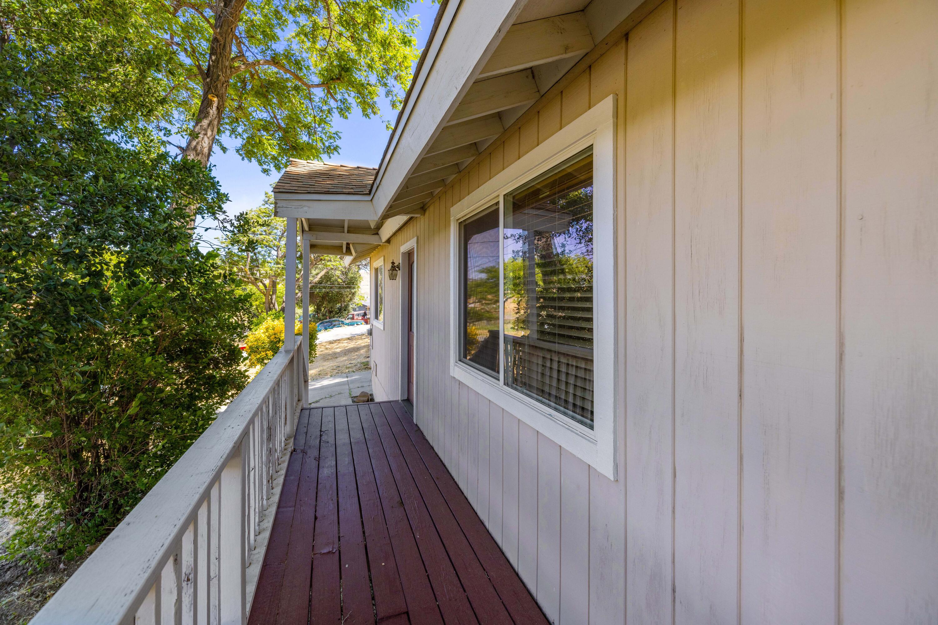 42628 Ranch Club Road Lake Hughes, CA 93532 - Photo 5 of 26 42638 Ranch Club Rd-5