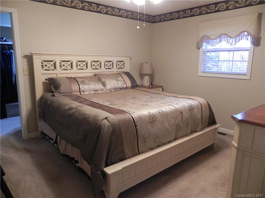 300 Whispering Ridge Farm Lane Mill Spring, NC 28756 - Photo 12 of 19