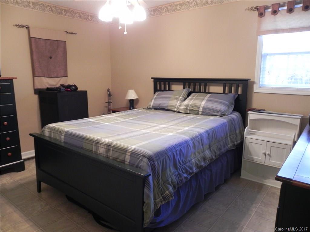 300 Whispering Ridge Farm Lane Mill Spring, NC 28756 - Photo 16 of 19