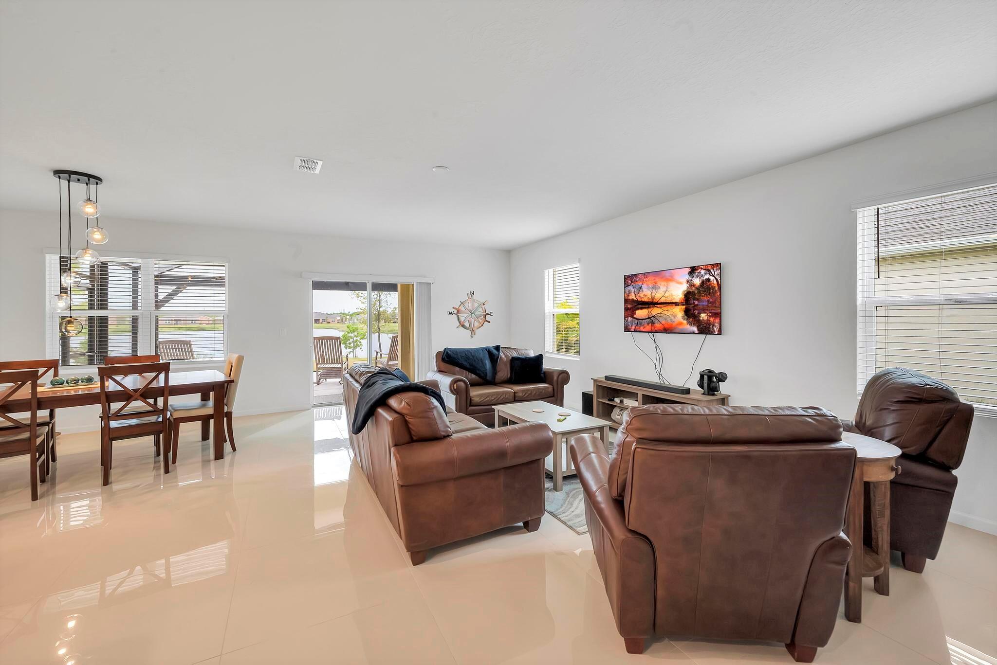 3205 Trinity Circle Fort Pierce, FL 34945 - Photo 5 of 52 4D03232D-5032-4898-9C72-F00D0887987C