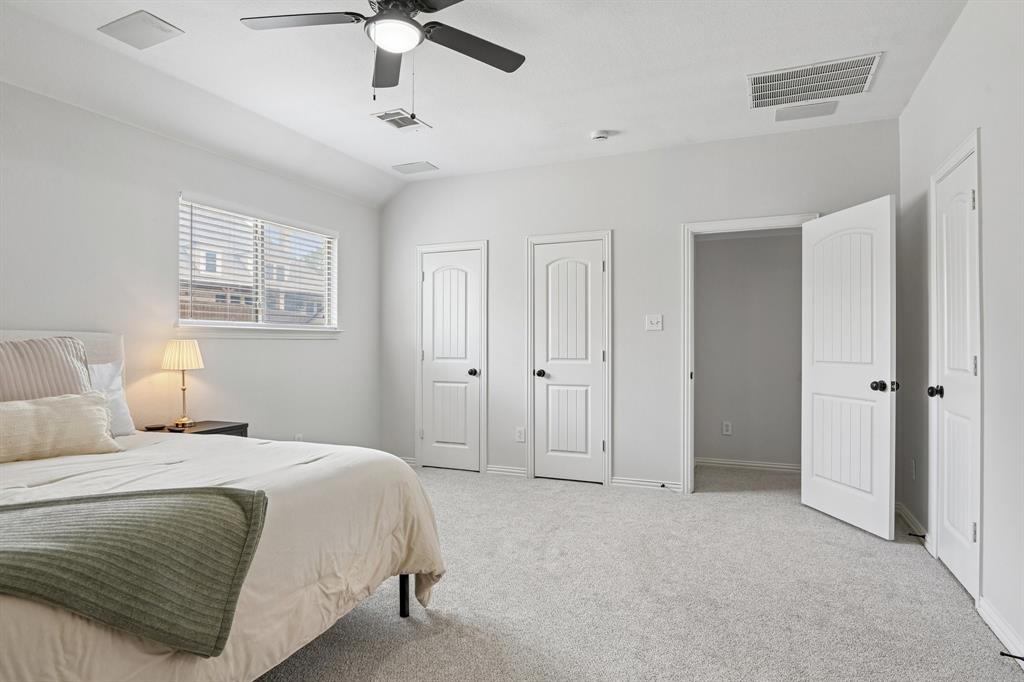 4018 Enclave Lane Rowlett, TX 75089 - Photo 26 of 39