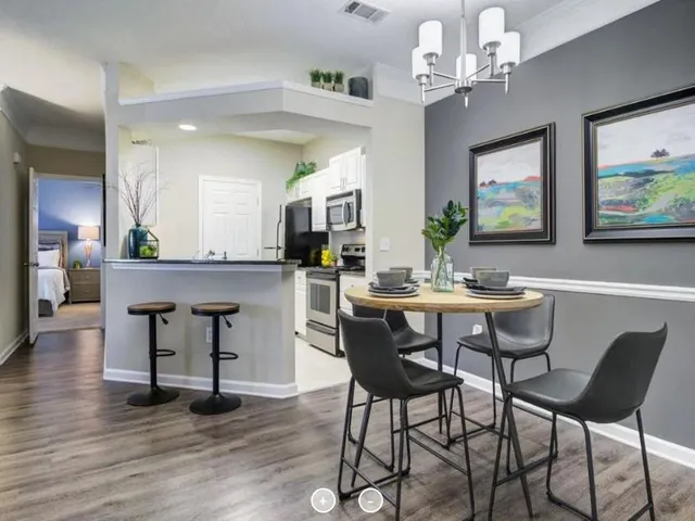 $1,553 | 9700 Medlock Crossing Parkway, Unit 1812, Johns Creek, GA 30022