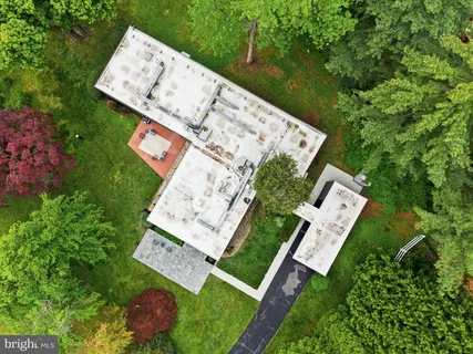 $799,900 | 418 Randall Road, Wyncote, PA 19095