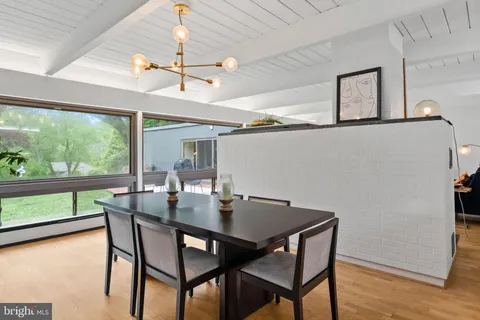 $799,900 | 418 Randall Road, Wyncote, PA 19095