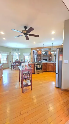 $675,000 | 41-w039 Mulhern Drive, Elburn, IL 60119