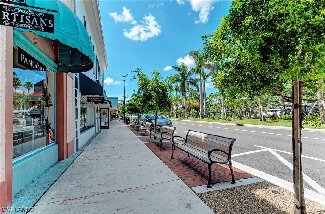 451010084 Terrapin Road Venice, FL 34293 - Photo 11 of 14 a view of outdoor seating area with furniture