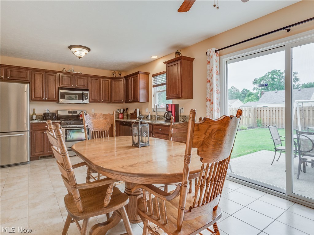 6866 Franke Road Middleburg Heights, OH 44130 - Photo 17 of 33