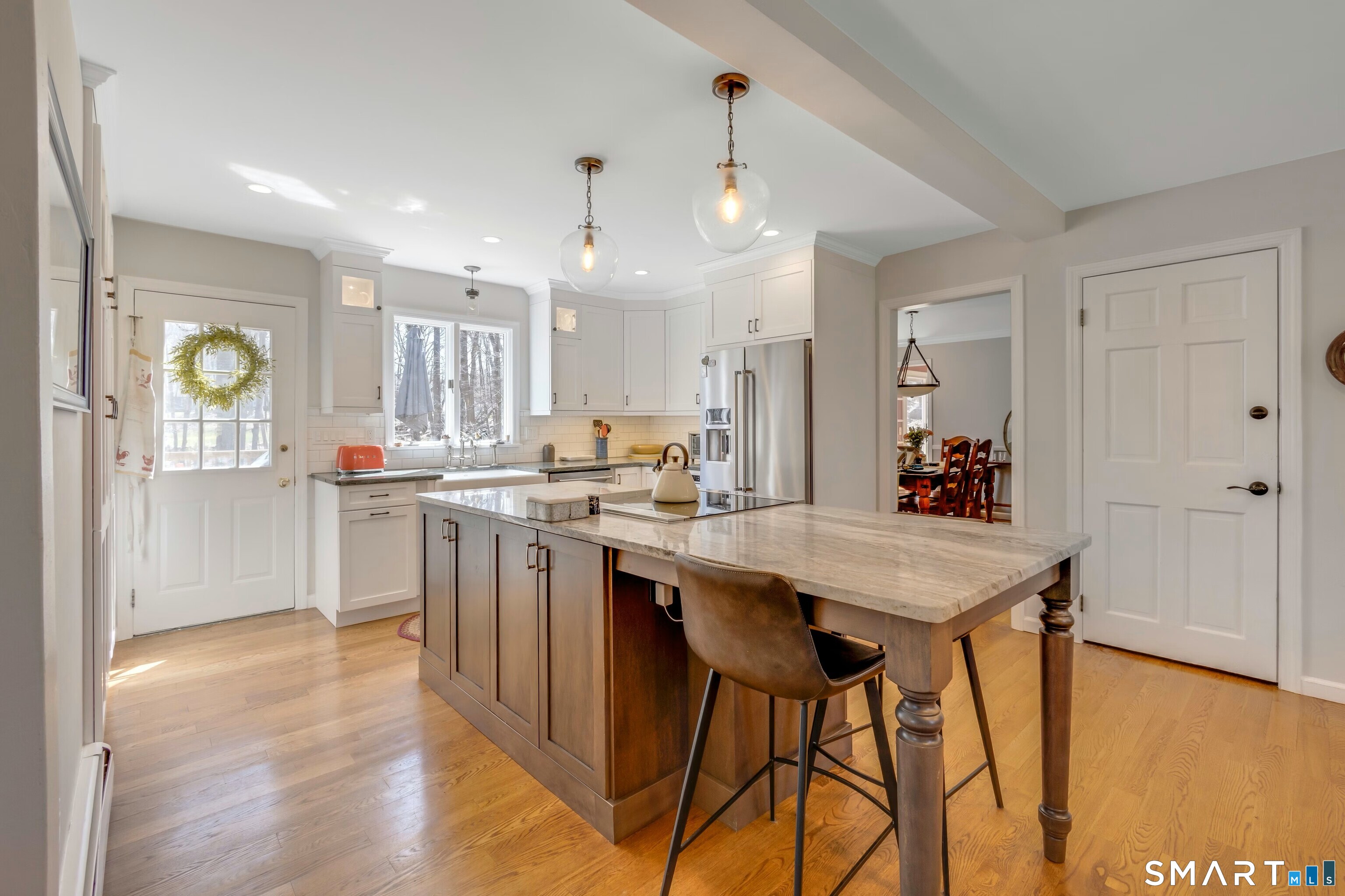 18 North Branch Road Newtown, CT 06470 - Photo 7 of 35