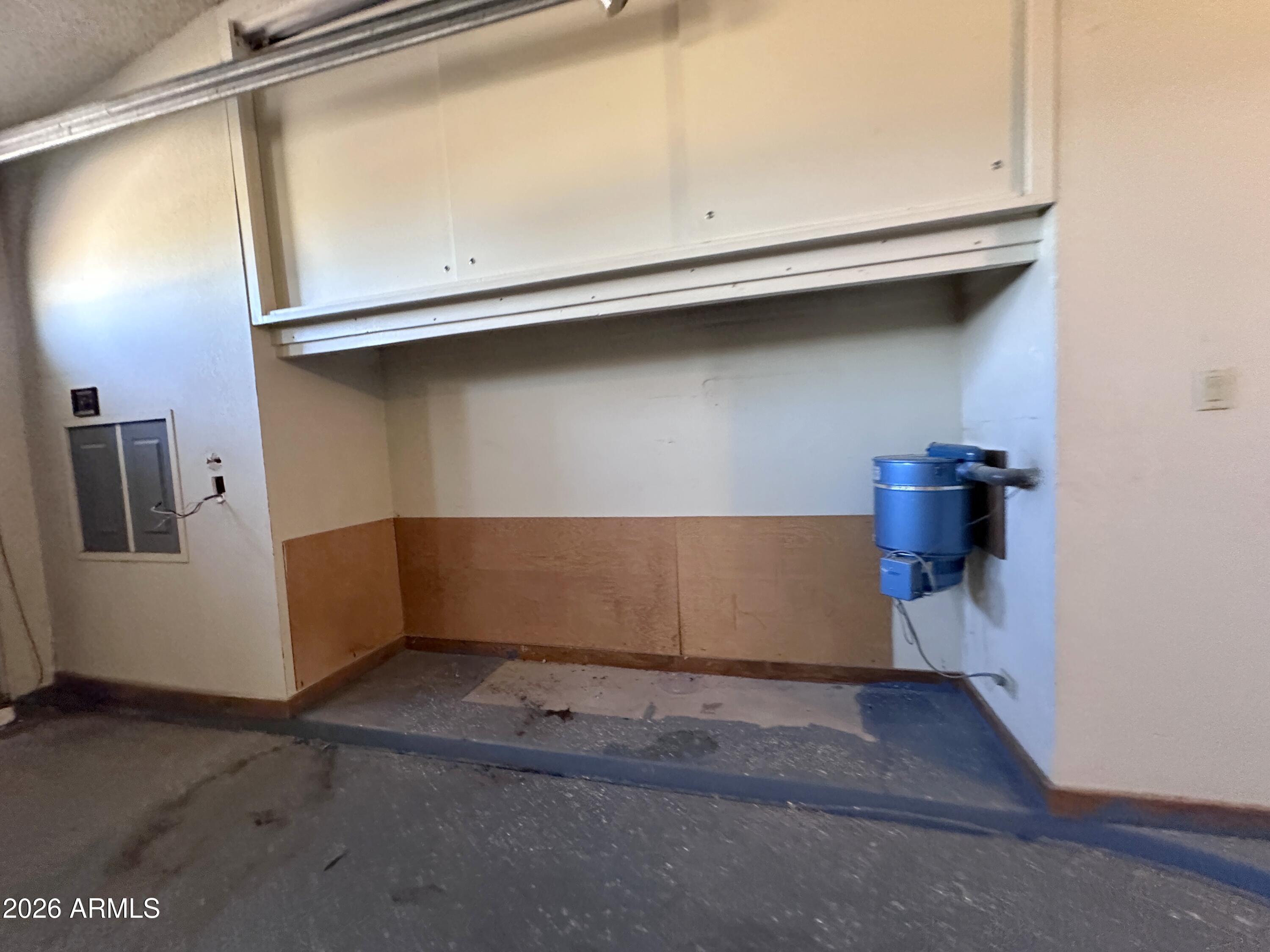 943 East Kortsen Road, Unit 23 Casa Grande, AZ 85122 - Photo 47 of 90 Garage