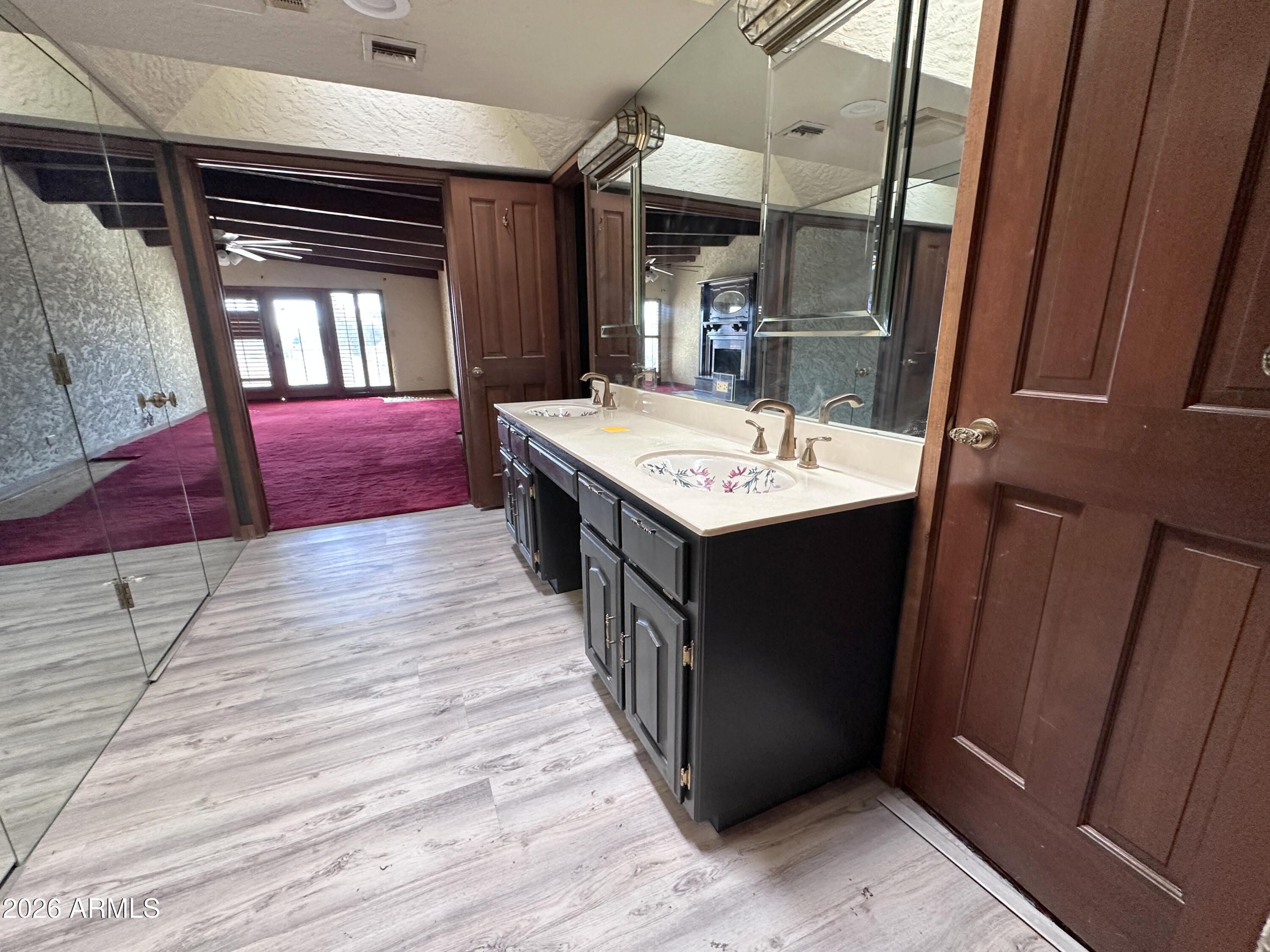 943 East Kortsen Road, Unit 23 Casa Grande, AZ 85122 - Photo 70 of 90 Primary Bathroom