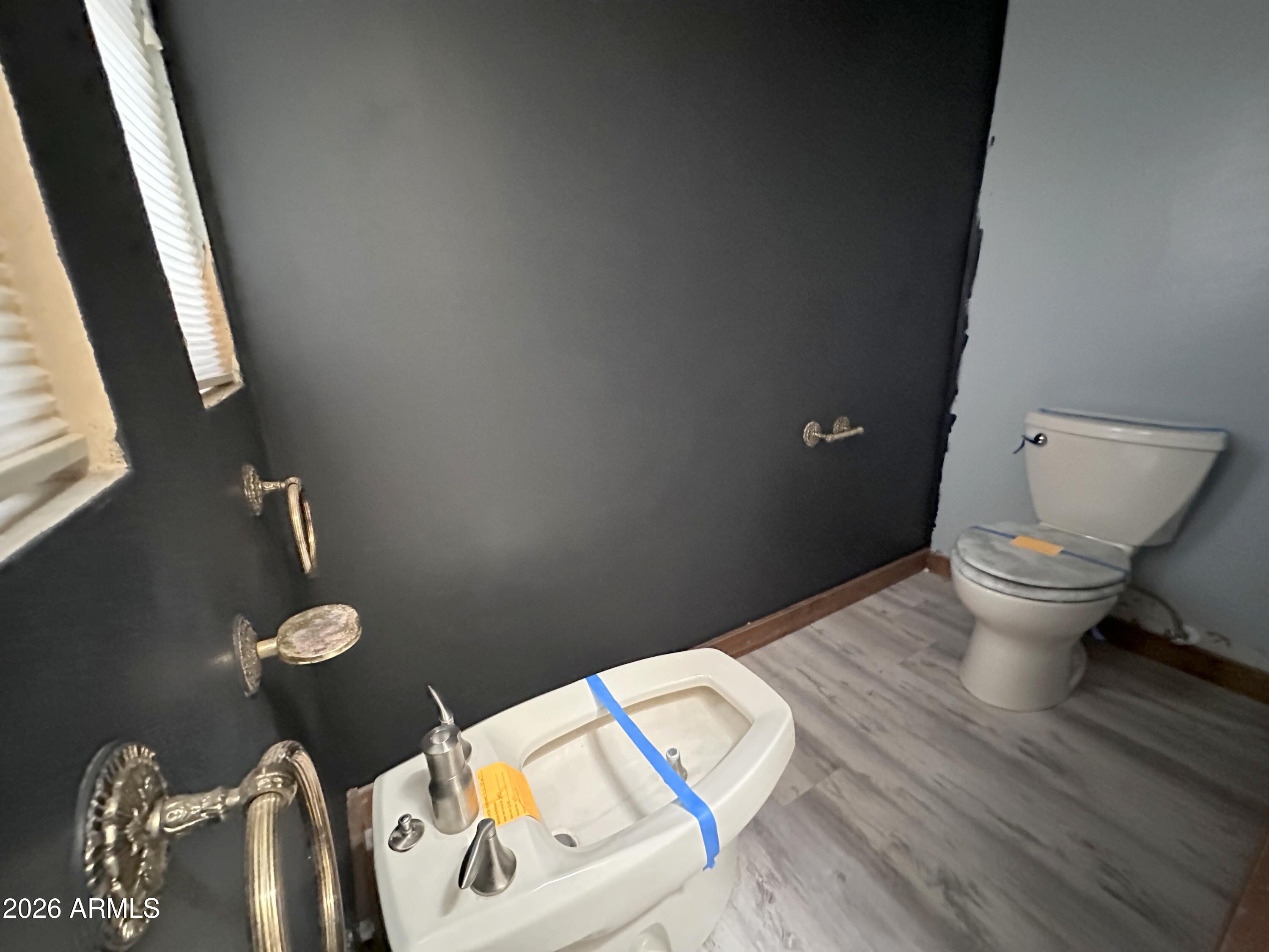 943 East Kortsen Road, Unit 23 Casa Grande, AZ 85122 - Photo 73 of 90 Primary Bathroom