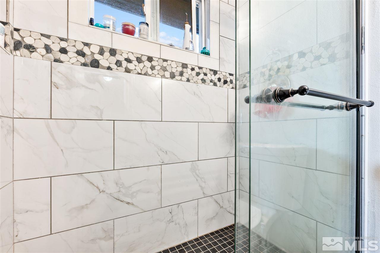 5060 Neil Road, Unit 4 Reno, NV 89502 - Photo 18 of 24 Photo 18