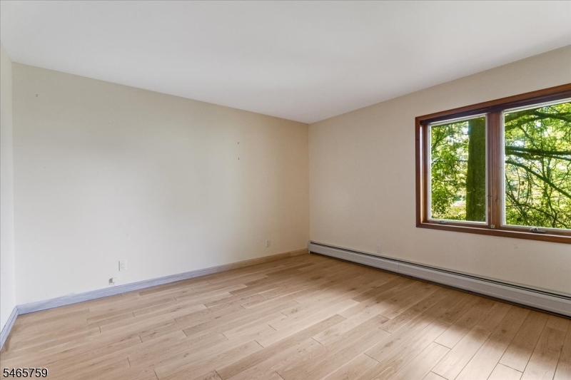 40 Fernwood Road Wantage, NJ 07461 - Photo 17 of 36 Gallery Image 17