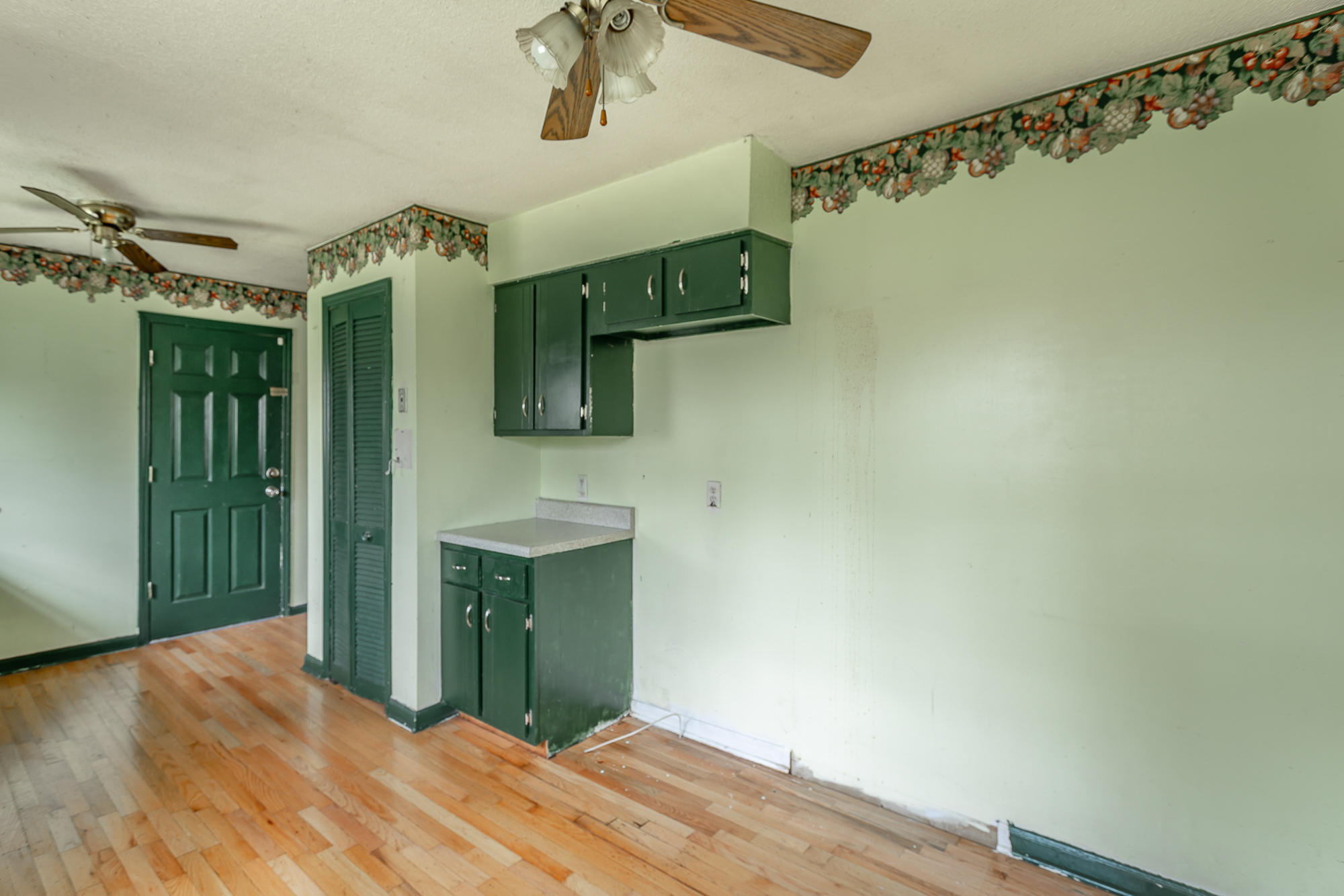 1607 North Chester Road Hixson, TN 37343 - Photo 19 of 31 1607 N Chester Road-19