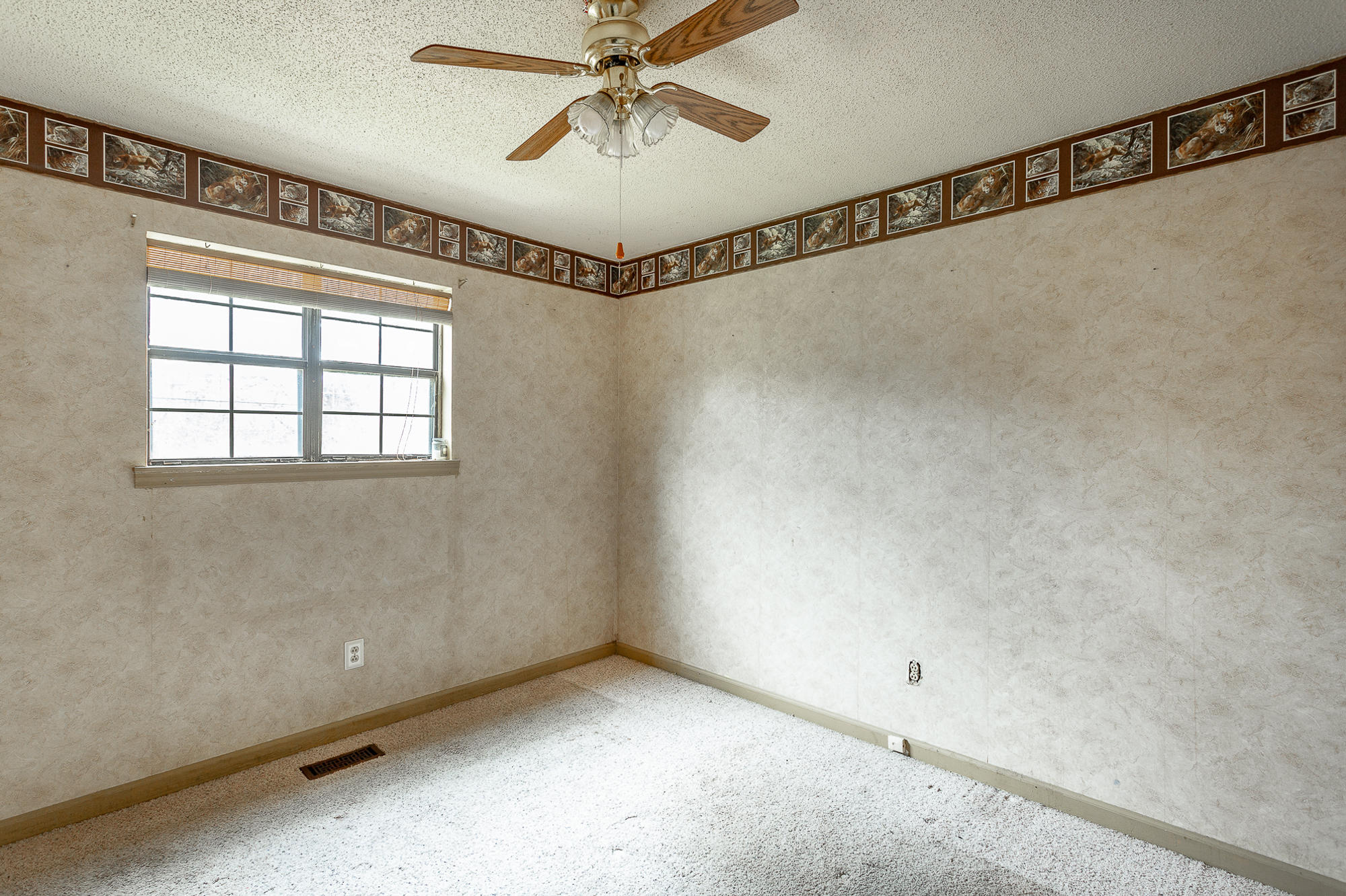 1607 North Chester Road Hixson, TN 37343 - Photo 21 of 31 1607 N Chester Road-26