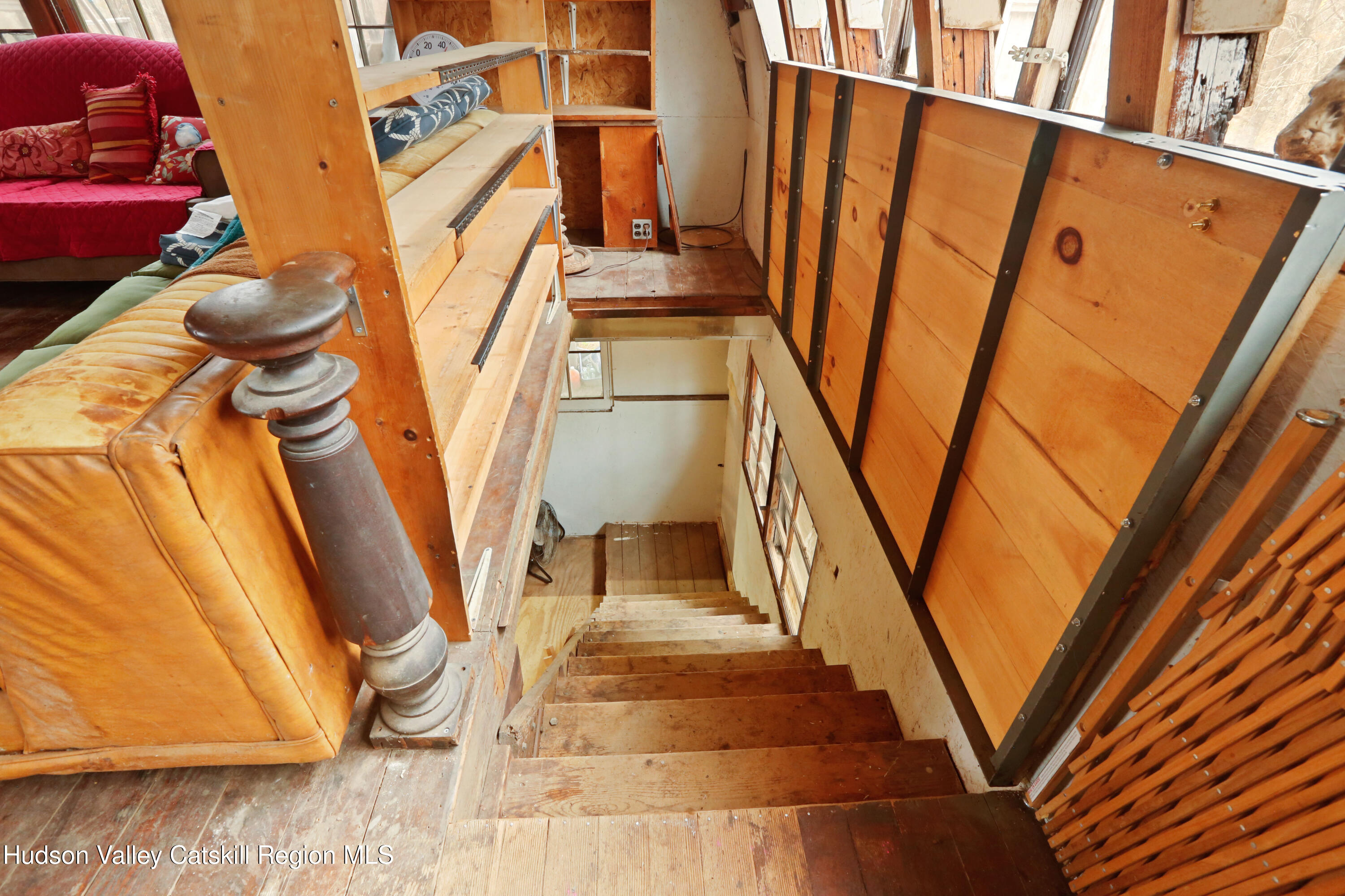 424 High Falls Road Saugerties, NY 12477 - Photo 9 of 24 a view of entryway