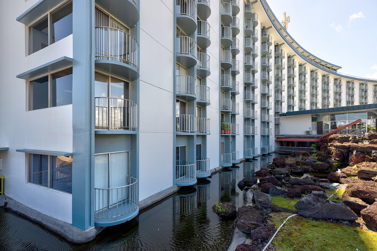 101 Aupuni Street, Unit 802 Hilo, HI 96720 - Photo 24 of 29 a view of front a house and a balcony