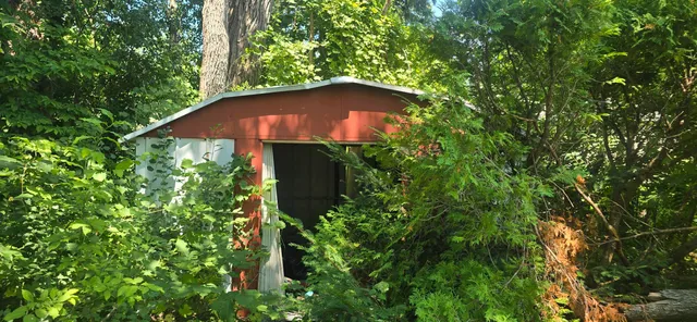 $50,000 | W1000 Eau Claire Road, Bloomfield, WI 53128