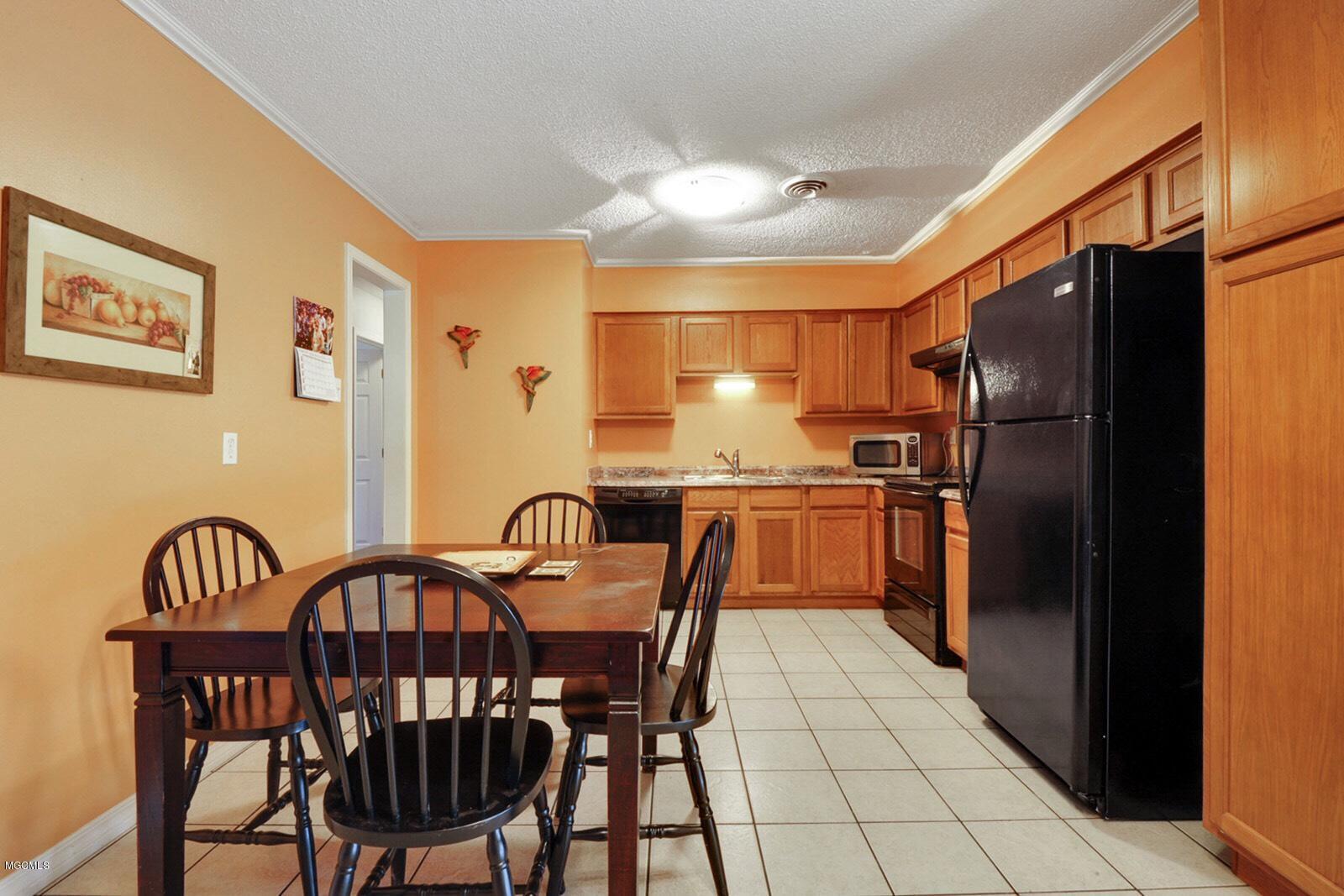 350 Carter Road Biloxi, MS 39531 - Photo 7 of 24 IMG_5843