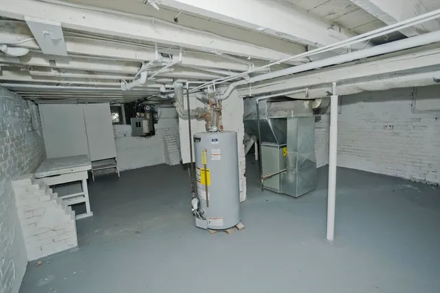 $239,000 | 81 Hayden Avenue, Springfield, MA 01109