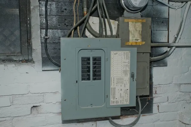 $239,000 | 81 Hayden Avenue, Springfield, MA 01109