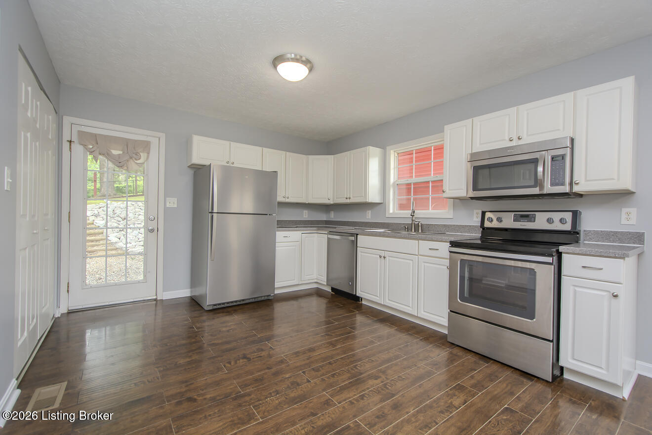344 Lake Elmo Road Brooks, KY 40109 - Photo 18 of 34 LakeElmo-15