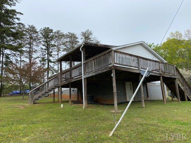 2075 New Bethel Road Meherrin, VA 23954 - Photo 22 of 32 a view of a house with a backyard