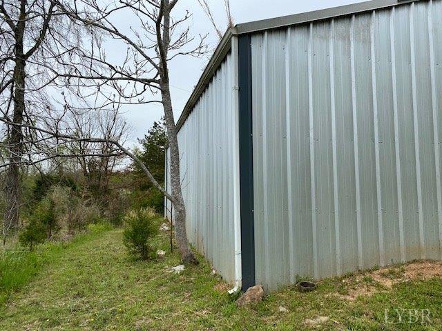 2075 New Bethel Road Meherrin, VA 23954 - Photo 28 of 32 a backyard of a house with lots of green space