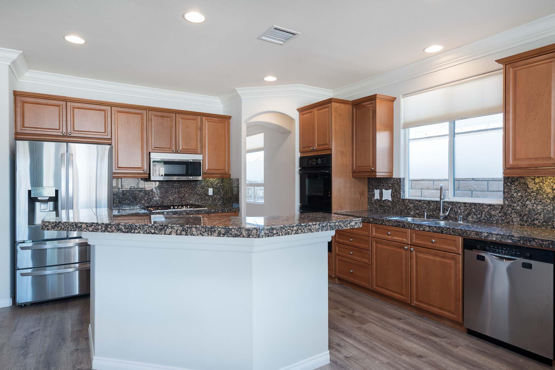 245 Via Martelli Rancho Mirage, CA 92270 - Photo 5 of 42 6