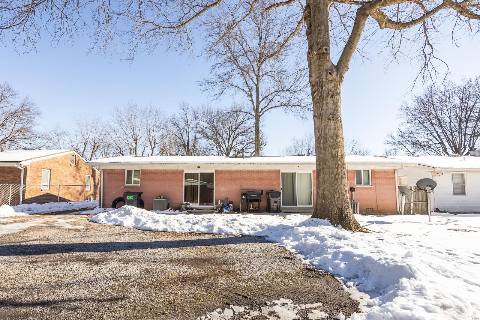 9633 Ridge Heights Road Fairview Heights, IL 62208 - Photo 5 of 6