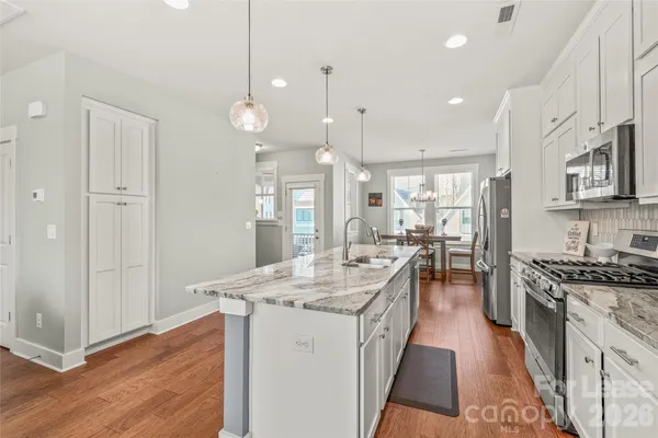 $2,550 | 554 Amalfi Drive, Davidson, NC 28036