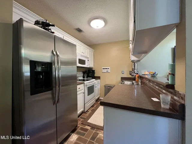 $1,700 | 2355 Grants Ferry Drive, Biloxi, MS 39531