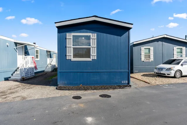 $129,950 | 927 East F Street, Unit 23, Oakdale, CA 95361