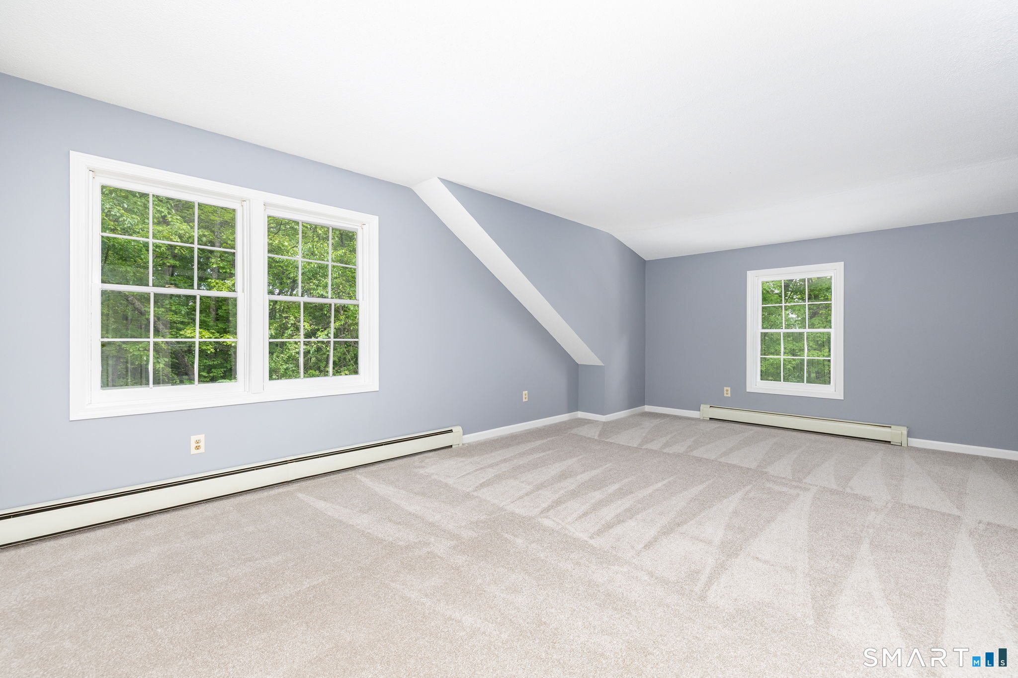 175 Vernon Street Manchester, CT 06042 - Photo 18 of 38 a view of an empty room with a window