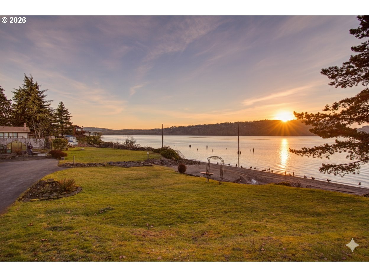 33015 School Street Rainier, OR 97048 - Photo 4 of 37