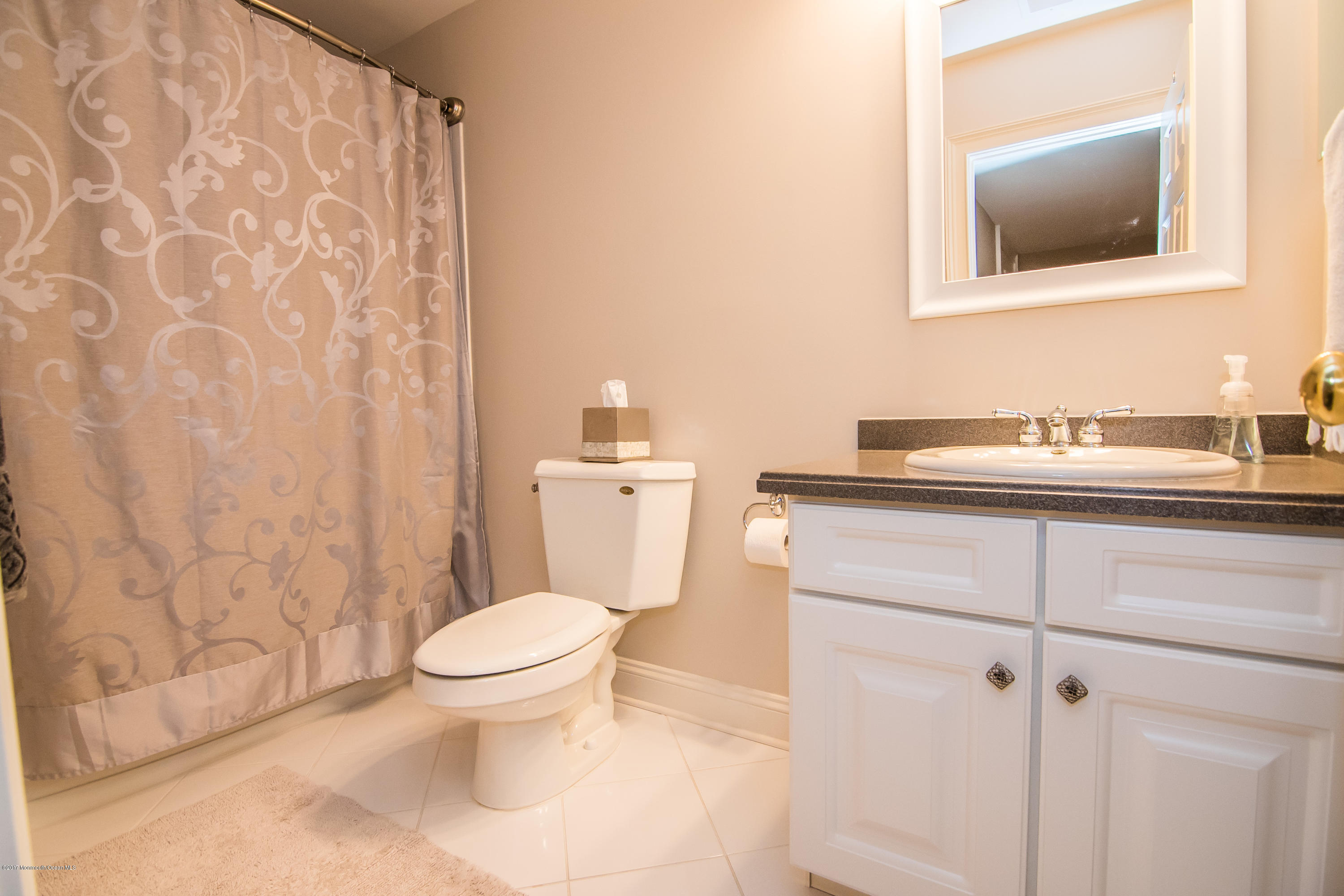 46 Rutledge Road Marlboro, NJ 07746 - Photo 25 of 32 rutledge29