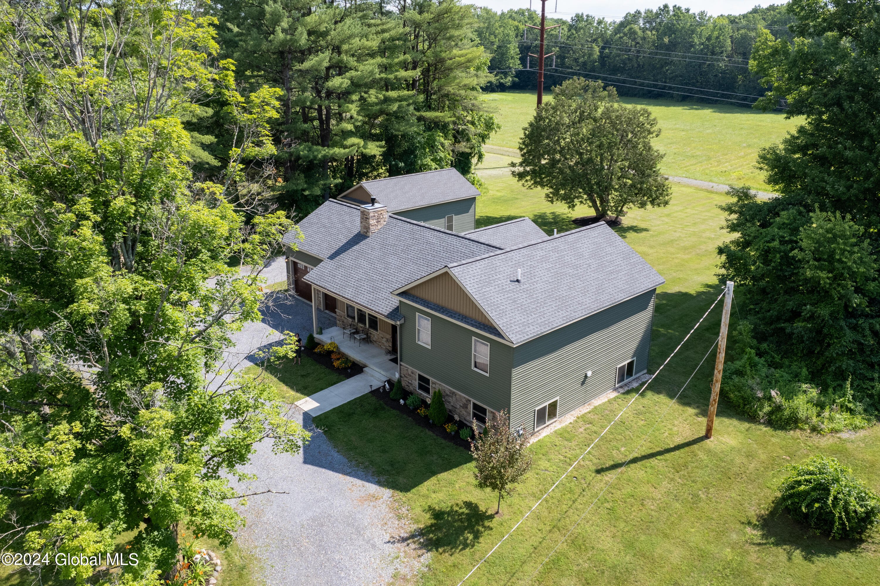 162 Fort Edward Road Moreau, NY 12828 - Photo 5 of 47 162 Fort Edward Rd