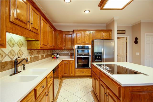 1002 Pleasant Valley Road Greenbrier, TN 37073 - Photo 7 of 20 Notice the detail in the backsplash. This kitchen truly is a cook's dream!