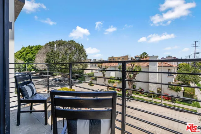 $2,595,000 | 1863 Barry Avenue, Los Angeles, CA 90025