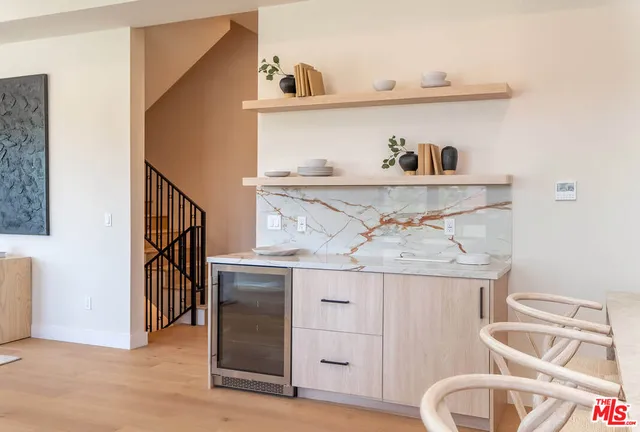 $2,595,000 | 1863 Barry Avenue, Los Angeles, CA 90025