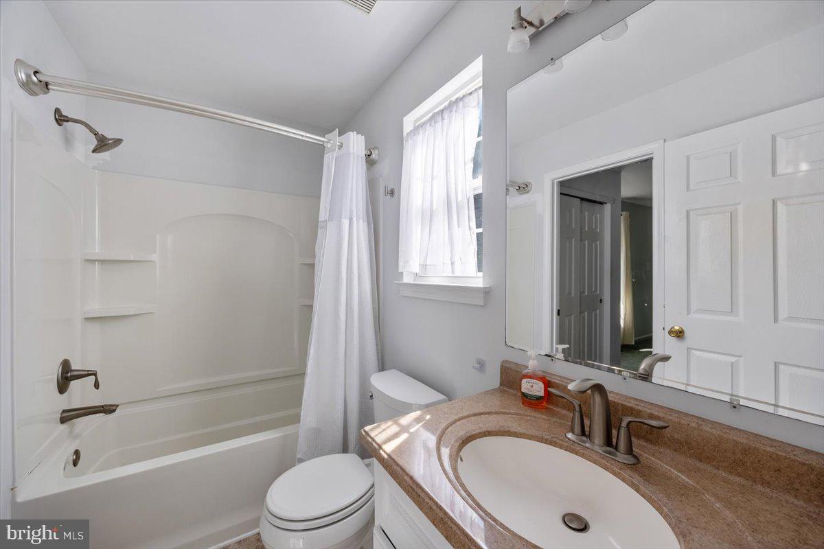 25 Country Club Road Pine Hill, NJ 08021 - Photo 19 of 40 a bathroom with a sink toilet and shower