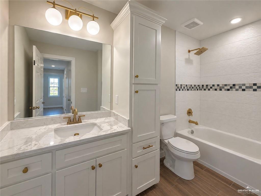 2232 Via Roma Road Weslaco, TX 78596 - Photo 6 of 13 Gallery Image 6